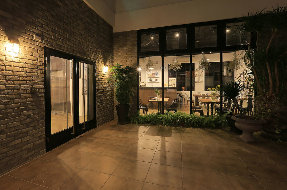 Backpacker 41 Hostel - Taichung Dış mekan fotoğraf