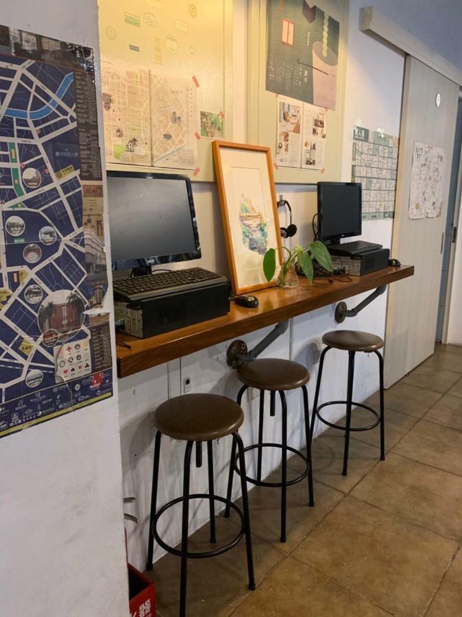 Backpacker 41 Hostel - Taichung Dış mekan fotoğraf